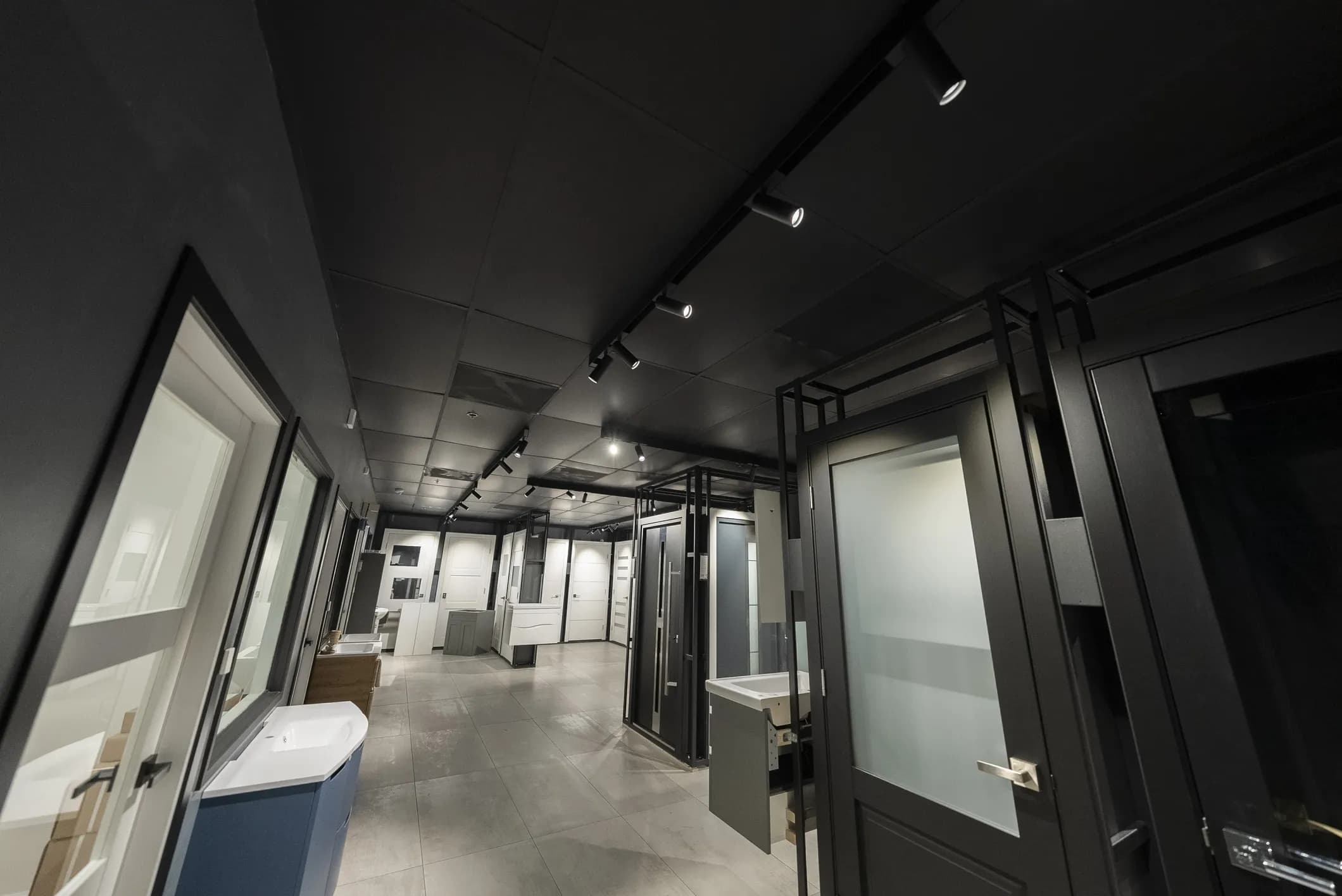 Magfinity Magnetic Track System for Doors Boutique