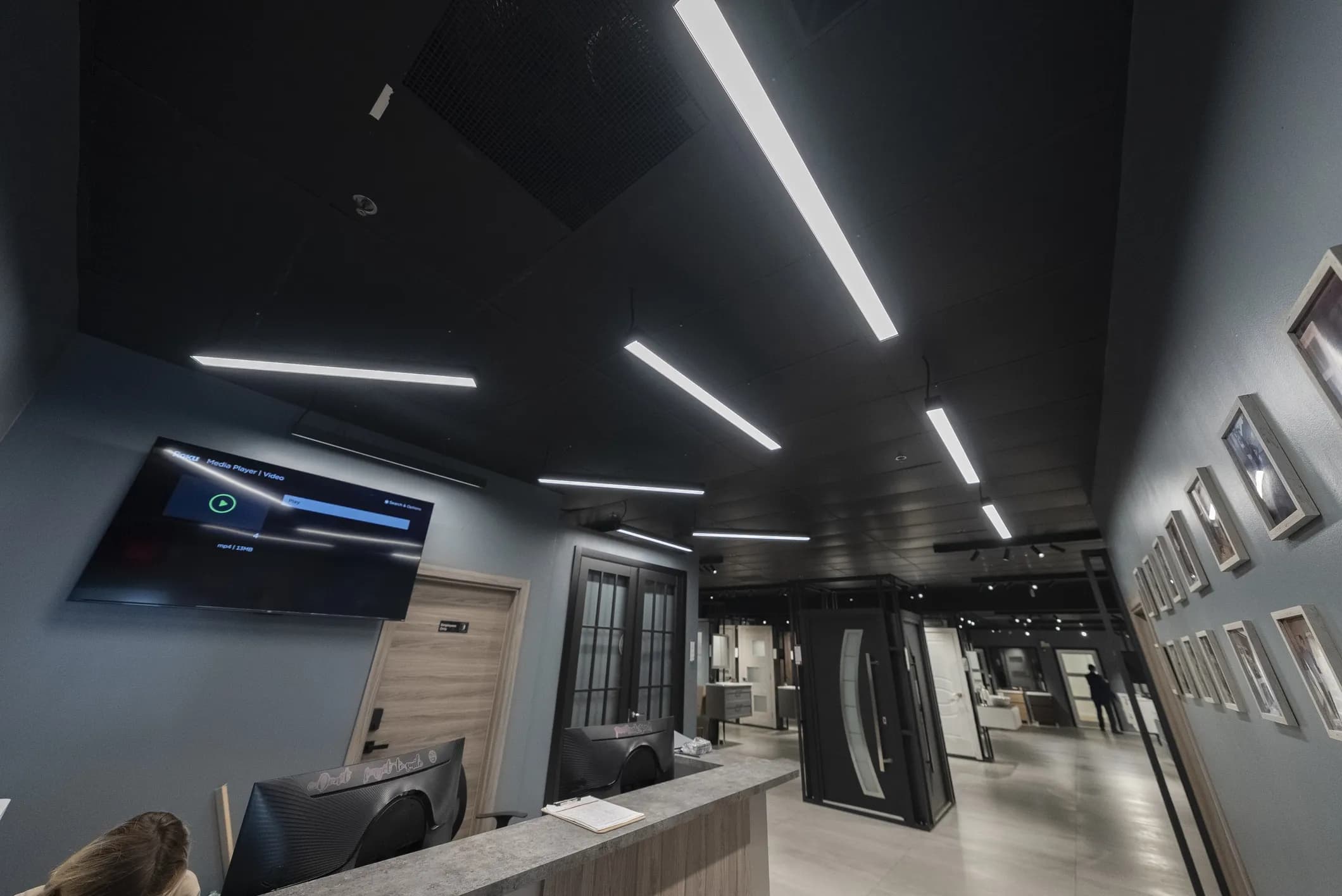 Magfinity Magnetic Track System for Doors Boutique
