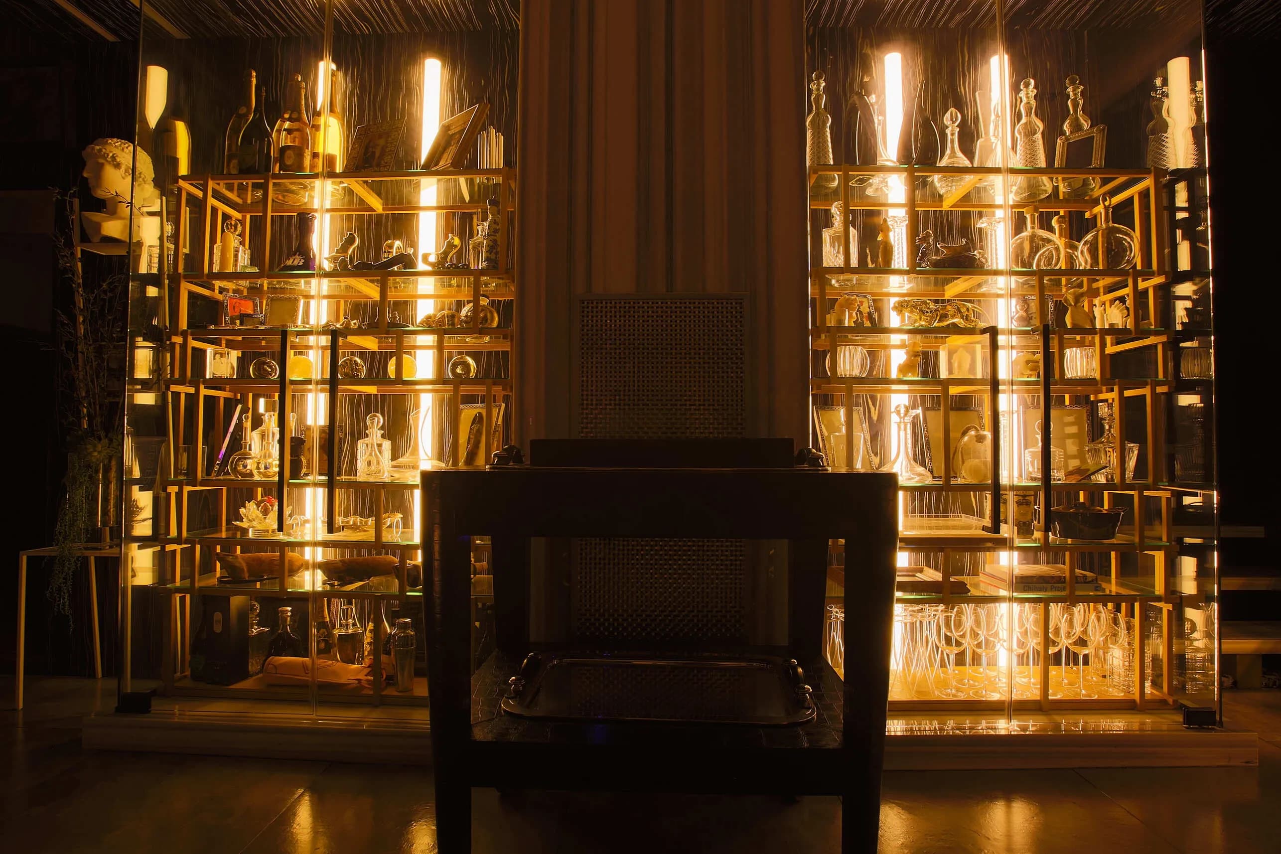 Atmosphere LED Lighting Design for Private Residence
