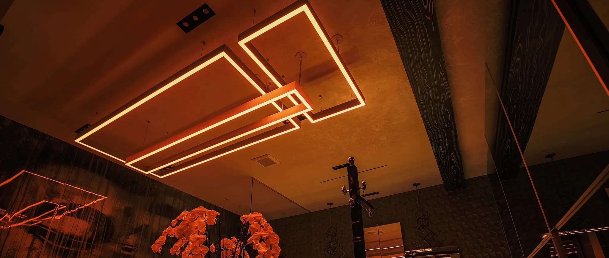 Astonishing Custom Bathroom LED Lighting Design