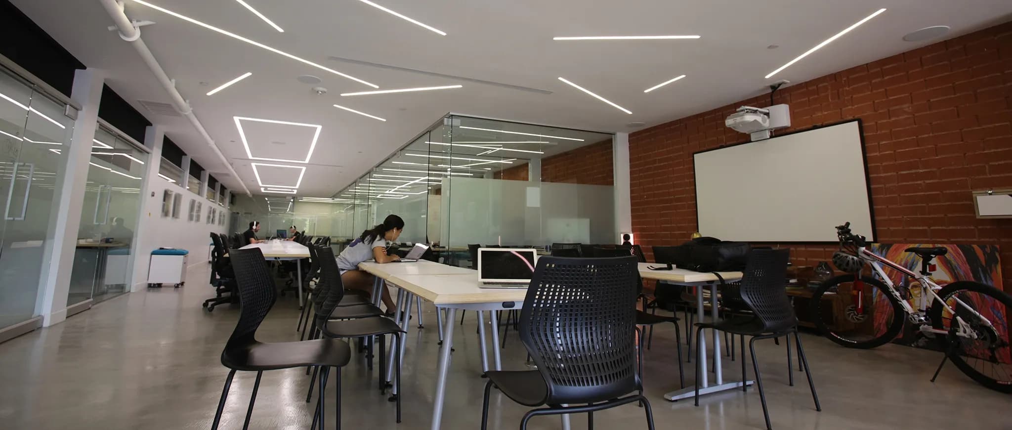 Creative Office LED Lighting Design