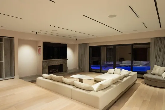 Magnetic Track Lights by Centerlight